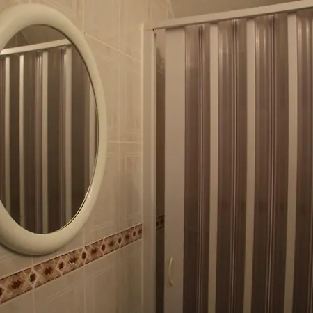 Salvador House I شقة نازاريه